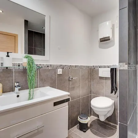 A Deux Pas Des Remparts, Historique 펜션